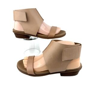 Bettye Muller Concept Brett Sandal Heel Shoes Women US 8 M Tan Beige Leather